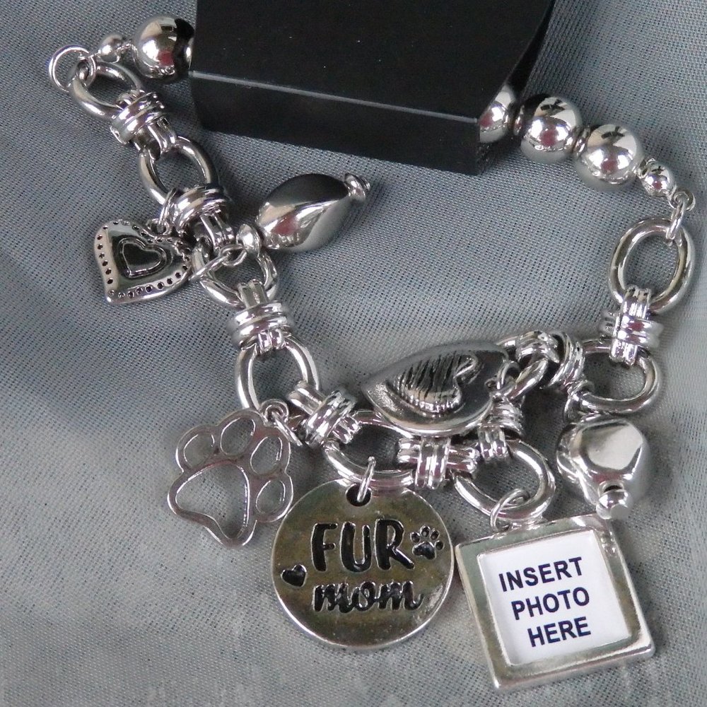 Fur Mom bracelet